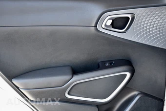 2022 Kia Soul LX - miniatura 11