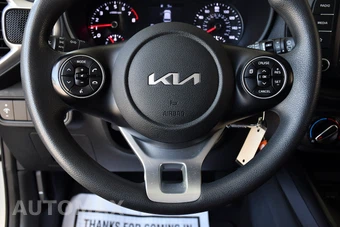 2022 Kia Soul LX - miniatura 20