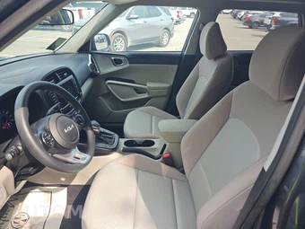 2022 Kia Soul LX - miniatura 7