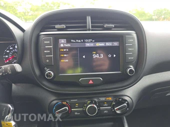 2022 Kia Soul LX - miniatura 10