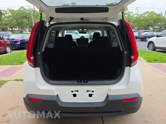 2022 Kia Soul LX - miniatura 14