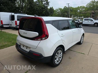 2022 Kia Soul LX - miniatura 3