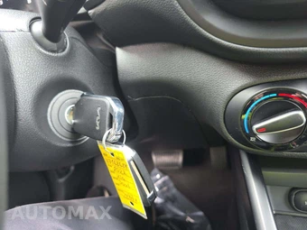 2022 Kia Soul LX - miniatura 8