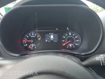 2022 Kia Soul LX - miniatura 12