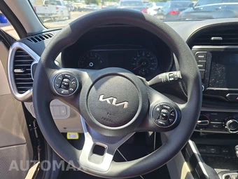2022 Kia Soul LX - miniatura 10