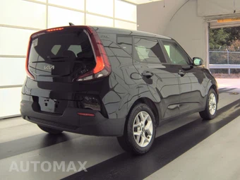 2022 Kia Soul LX - miniatura 4