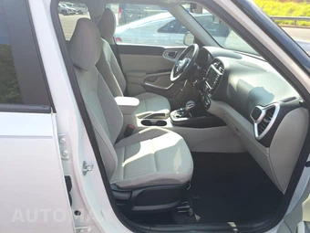 2022 Kia Soul LX - miniatura 8