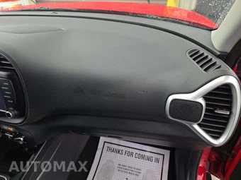 2022 Kia Soul LX - miniatura 19
