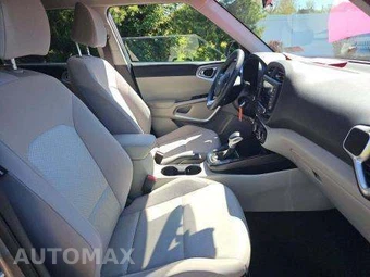 2022 Kia Soul LX - miniatura 19