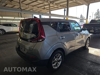 2022 Kia Soul LX - miniatura 4