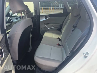 2022 Kia Soul LX - miniatura 13