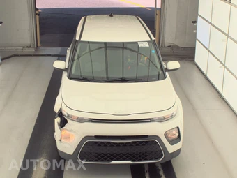 2022 Kia Soul LX - miniatura 2