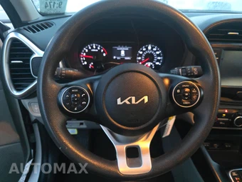 2022 Kia Soul LX - miniatura 10