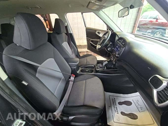 2022 Kia Soul LX - miniatura 18