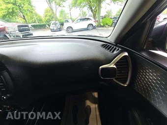 2022 Kia Soul LX - miniatura 19