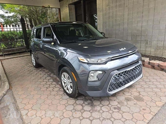 2022 Kia Soul LX - miniatura 4