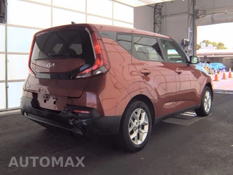 2022 Kia Soul LX - miniatura 4