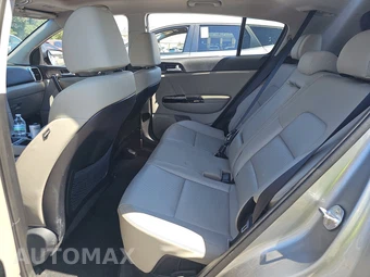 2022 Kia Sportage EX – miniatura 13