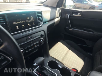 2022 Kia Sportage LX – miniatura 11