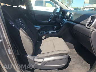 2022 Kia Sportage LX – miniatura 8