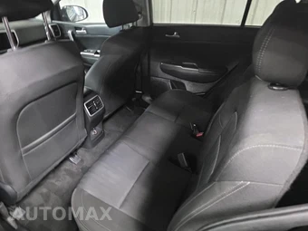 2022 Kia Sportage LX - miniatura 10