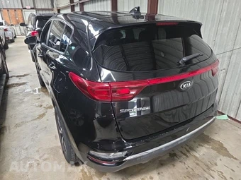 2022 Kia Sportage LX - miniatura 6