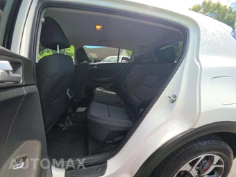 2022 Kia Sportage LX – miniatura 10