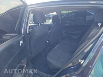 2022 Kia Sportage LX - miniatura 13