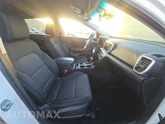 2022 Kia Sportage LX – miniatura 8