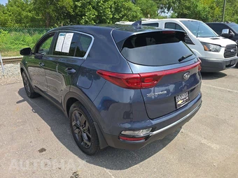 2022 Kia Sportage LX - miniatura 2