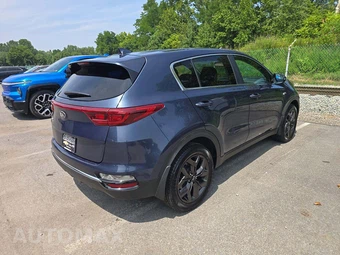 2022 Kia Sportage LX - miniatura 3