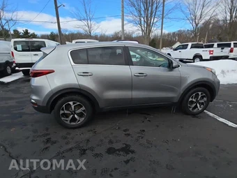 2022 Kia Sportage LX – miniatura 5