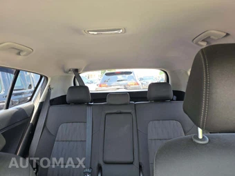 2022 Kia Sportage LX - miniatura 11