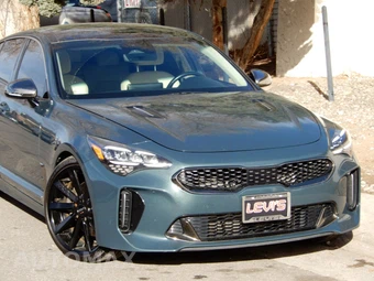 2022 Kia Stinger GT-Line - miniatura 2