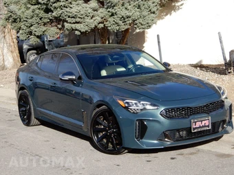 2022 Kia Stinger GT-Line - miniatura 3