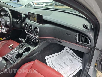 2022 Kia Stinger GT-Line - miniatura 19