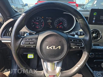 2022 Kia Stinger GT-Line - miniatura 10