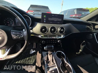 2022 Kia Stinger GT-Line - miniatura 11