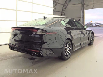 2022 Kia Stinger GT-Line – miniatura 4