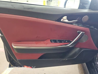 2022 Kia Stinger GT-Line – miniatura 9
