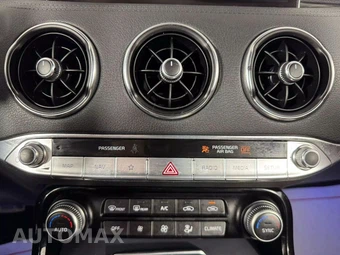 2022 Kia Stinger GT1 - miniatura 22
