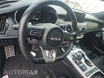2022 Kia Stinger GT2 – miniatura 16