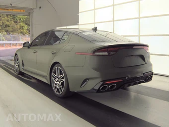 2022 Kia Stinger GT2 – miniatura 2