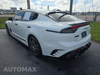 2022 Kia Stinger GT2 - miniatura 2