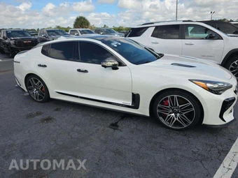 2022 Kia Stinger GT2 - miniatura 4