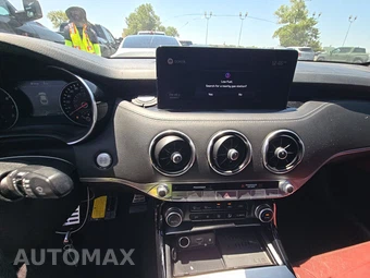2022 Kia Stinger GT2 – miniatura 11