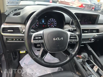 2022 Kia Telluride EX – miniatura 10