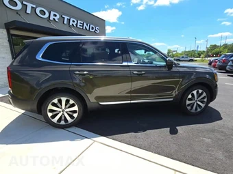 2022 Kia Telluride EX - miniatura 5