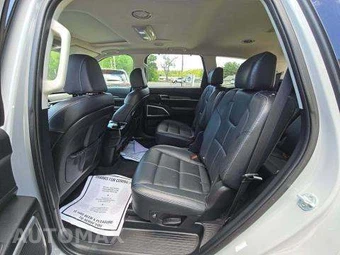 2022 Kia Telluride EX - miniatura 14