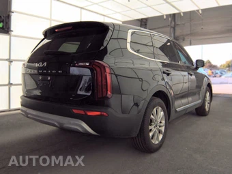 2022 Kia Telluride LX - miniatura 4